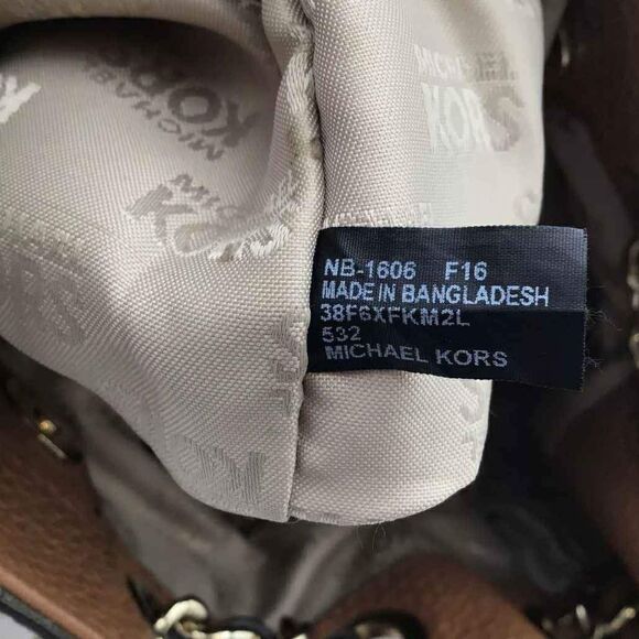 Michael Kors MK Frankie Drawstring Bucket Brown Convertible Leather Bag Purse - Picture 10 of 10